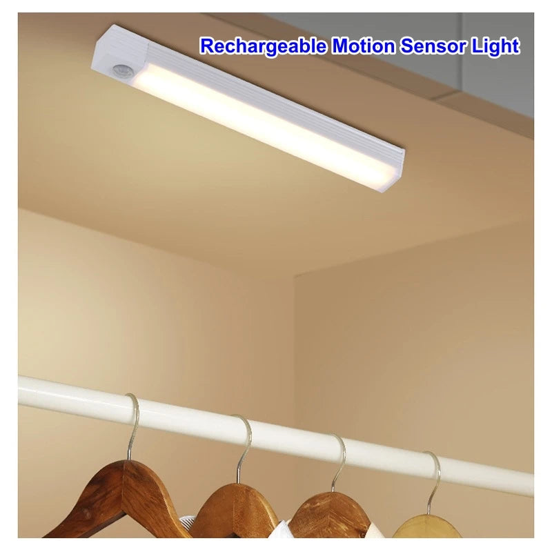 Luz LED Recargable USB con sensor de movimiento