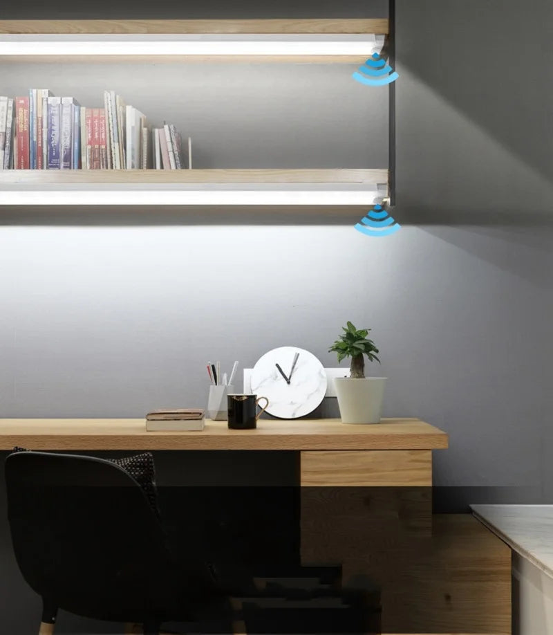 Luz LED Recargable USB con sensor de movimiento